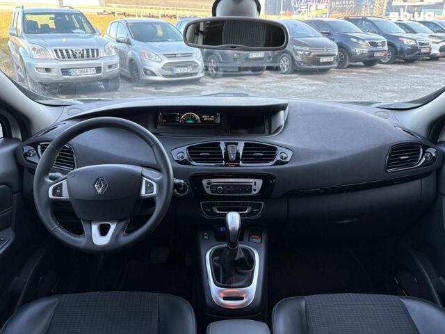 Білий Рено Сценік, об'ємом двигуна 1.5 л та пробігом 192 тис. км за 9190 $, фото 38 на Automoto.ua