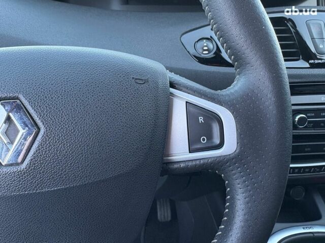 Білий Рено Сценік, об'ємом двигуна 1.5 л та пробігом 192 тис. км за 9190 $, фото 23 на Automoto.ua