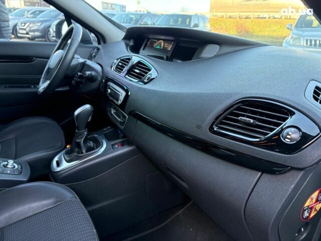 Білий Рено Сценік, об'ємом двигуна 1.5 л та пробігом 192 тис. км за 9190 $, фото 32 на Automoto.ua