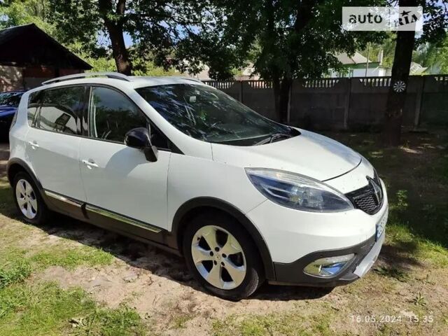Білий Рено Сценік, об'ємом двигуна 1.6 л та пробігом 0 тис. км за 8200 $, фото 8 на Automoto.ua