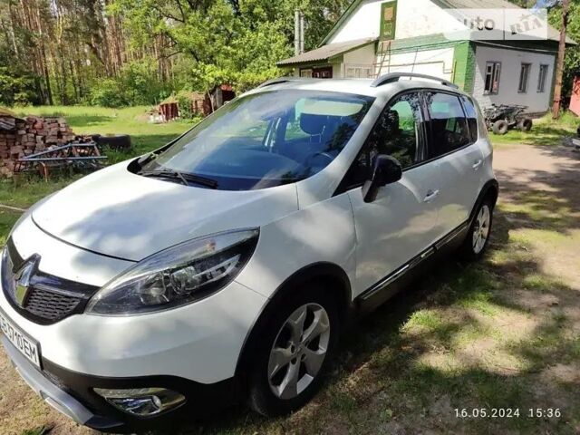 Білий Рено Сценік, об'ємом двигуна 1.6 л та пробігом 0 тис. км за 8200 $, фото 10 на Automoto.ua