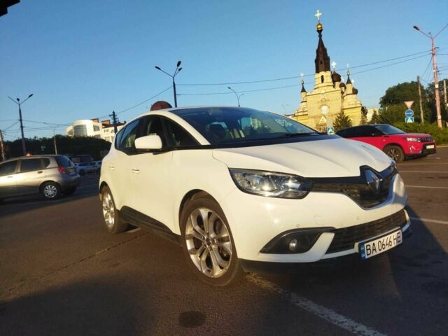 Белый Рено Сценик, объемом двигателя 1.5 л и пробегом 279 тыс. км за 12700 $, фото 1 на Automoto.ua