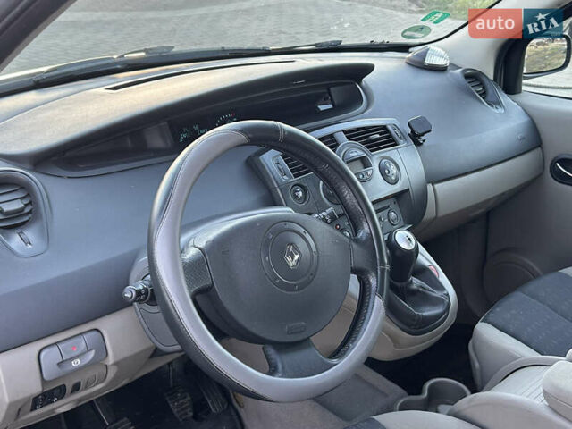 Бежевый Рено Сценик, объемом двигателя 1.6 л и пробегом 189 тыс. км за 4199 $, фото 24 на Automoto.ua