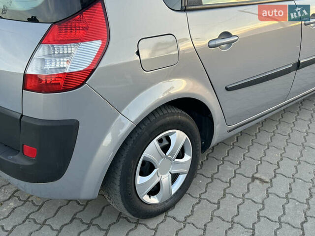 Бежевый Рено Сценик, объемом двигателя 1.6 л и пробегом 189 тыс. км за 4199 $, фото 13 на Automoto.ua