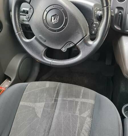 Бежевый Рено Сценик, объемом двигателя 1.6 л и пробегом 313 тыс. км за 4000 $, фото 3 на Automoto.ua