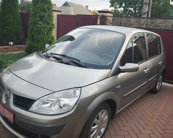 Рено Сценик 2006 в Краматорске на Automoto.ua Бежевый Рено Сценик, объемом двигателя 1.6 л и пробегом 197 тыс. км за 6500 $, фото 7 на Automoto.ua