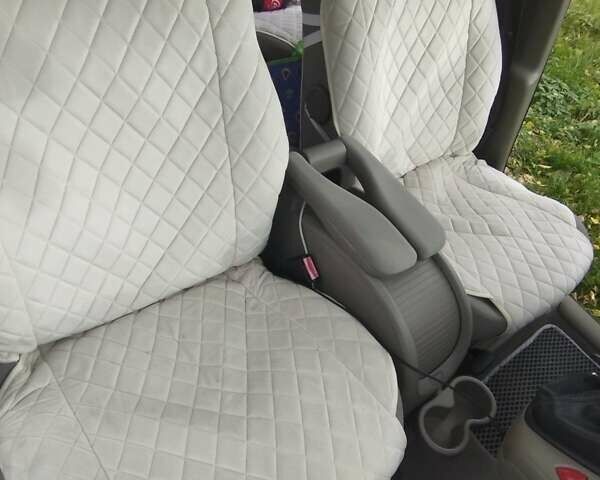 Бежевый Рено Сценик, объемом двигателя 1.6 л и пробегом 247 тыс. км за 4400 $, фото 14 на Automoto.ua