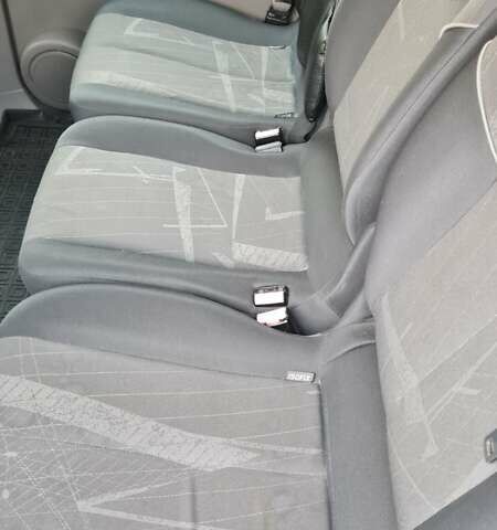 Бежевый Рено Сценик, объемом двигателя 1.6 л и пробегом 313 тыс. км за 4000 $, фото 5 на Automoto.ua