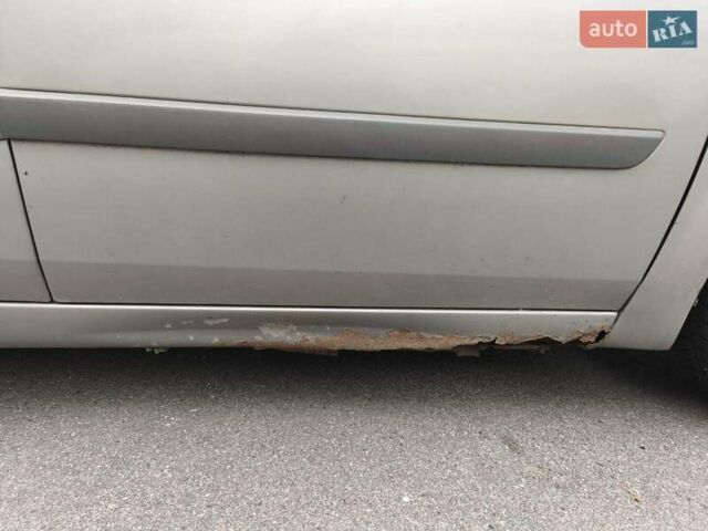 Бежевий Рено Сценік, об'ємом двигуна 1.6 л та пробігом 334 тис. км за 4350 $, фото 8 на Automoto.ua