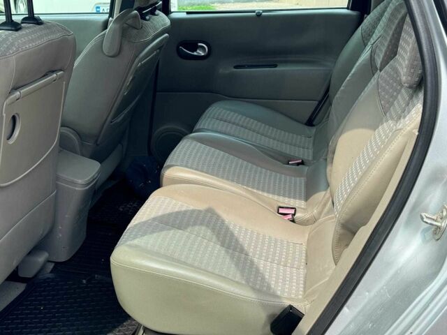 Бежевый Рено Сценик, объемом двигателя 2 л и пробегом 240 тыс. км за 4890 $, фото 23 на Automoto.ua