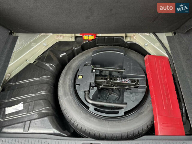 Бежевий Рено Сценік, об'ємом двигуна 1.6 л та пробігом 126 тис. км за 5500 $, фото 64 на Automoto.ua
