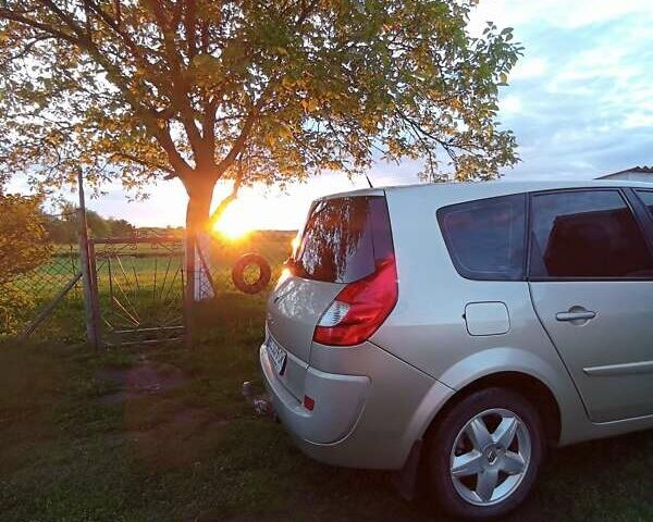 Бежевый Рено Сценик, объемом двигателя 1.6 л и пробегом 184 тыс. км за 5150 $, фото 11 на Automoto.ua