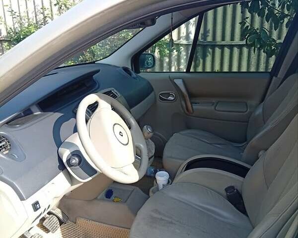 Рено Сценик 2007 в Виннице на Automoto.ua Бежевый Рено Сценик, объемом двигателя 2 л и пробегом 240 тыс. км за 4200 $, фото 4 на Automoto.ua