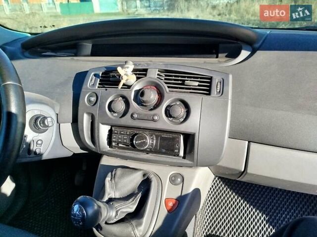 Бежевий Рено Сценік, об'ємом двигуна 1.6 л та пробігом 225 тис. км за 5500 $, фото 8 на Automoto.ua