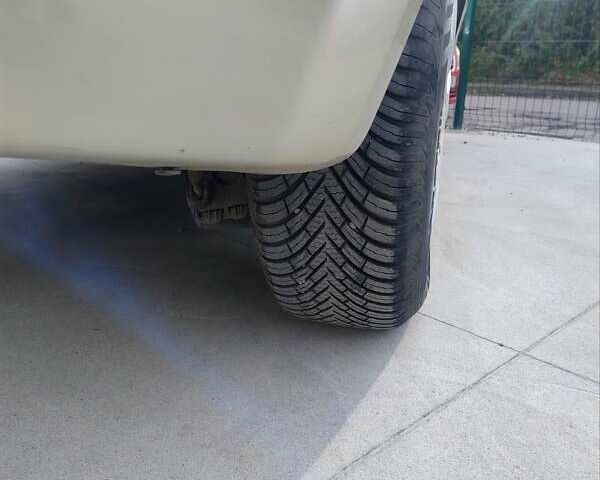 Бежевий Рено Сценік, об'ємом двигуна 1.6 л та пробігом 124 тис. км за 4999 $, фото 4 на Automoto.ua