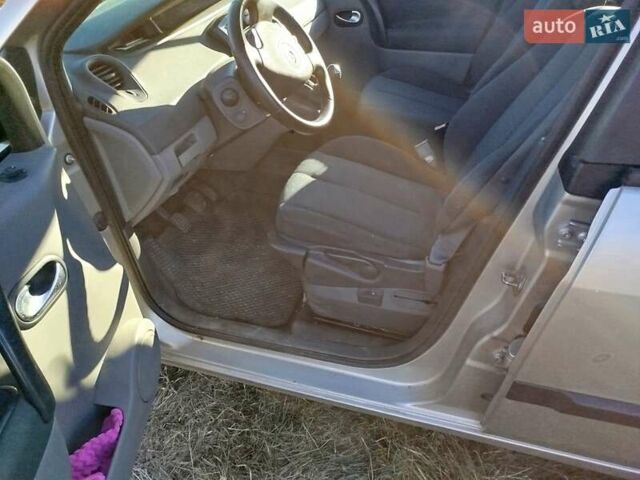 Бежевий Рено Сценік, об'ємом двигуна 1.6 л та пробігом 225 тис. км за 5500 $, фото 6 на Automoto.ua