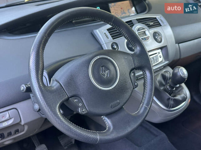 Бежевий Рено Сценік, об'ємом двигуна 1.6 л та пробігом 228 тис. км за 6500 $, фото 19 на Automoto.ua
