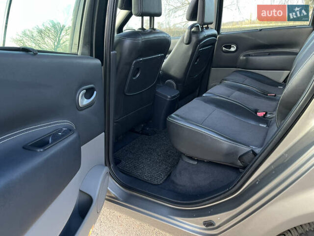 Бежевый Рено Сценик, объемом двигателя 1.6 л и пробегом 182 тыс. км за 6400 $, фото 28 на Automoto.ua