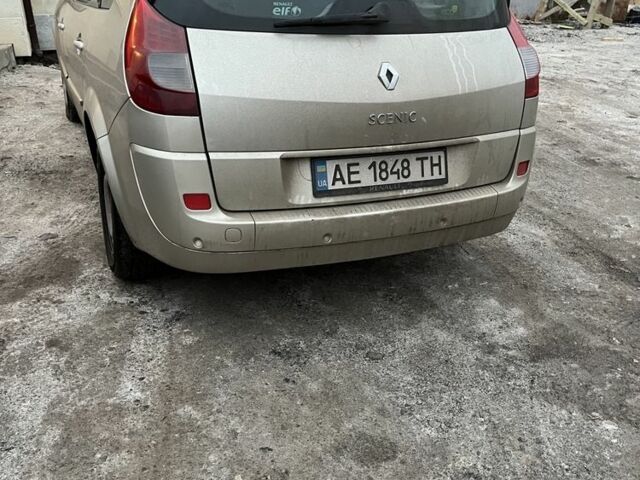 Бежевий Рено Сценік, об'ємом двигуна 1.5 л та пробігом 300 тис. км за 4400 $, фото 1 на Automoto.ua