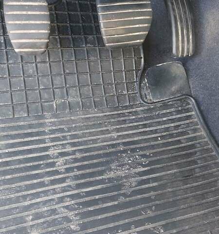 Бежевый Рено Сценик, объемом двигателя 1.6 л и пробегом 201 тыс. км за 6000 $, фото 21 на Automoto.ua