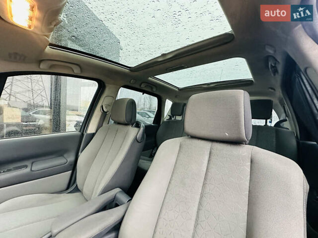 Бежевый Рено Сценик, объемом двигателя 1.6 л и пробегом 192 тыс. км за 6400 $, фото 12 на Automoto.ua