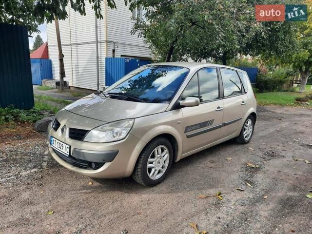 Бежевий Рено Сценік, об'ємом двигуна 1.5 л та пробігом 250 тис. км за 5555 $, фото 8 на Automoto.ua