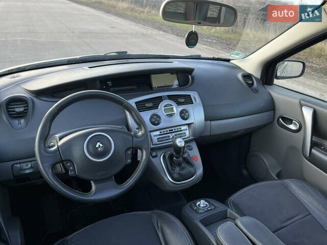 Бежевый Рено Сценик, объемом двигателя 1.6 л и пробегом 182 тыс. км за 6400 $, фото 31 на Automoto.ua