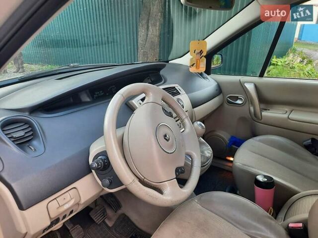 Бежевий Рено Сценік, об'ємом двигуна 1.5 л та пробігом 250 тис. км за 5555 $, фото 26 на Automoto.ua