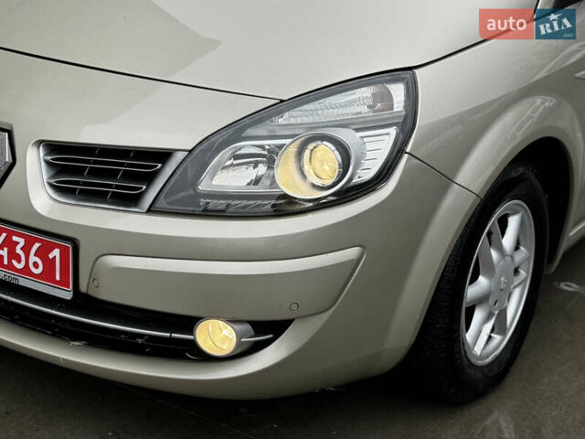 Бежевый Рено Сценик, объемом двигателя 1.6 л и пробегом 144 тыс. км за 5750 $, фото 11 на Automoto.ua