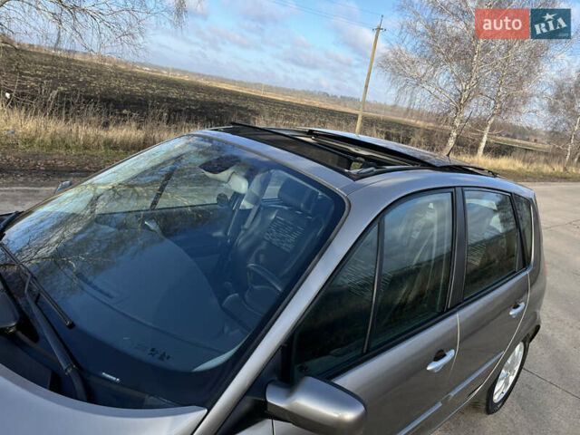 Бежевый Рено Сценик, объемом двигателя 1.6 л и пробегом 182 тыс. км за 6400 $, фото 19 на Automoto.ua