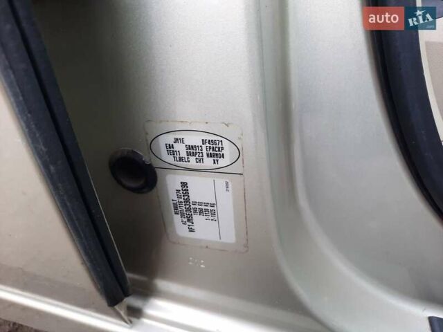 Бежевий Рено Сценік, об'ємом двигуна 1.5 л та пробігом 250 тис. км за 5555 $, фото 39 на Automoto.ua