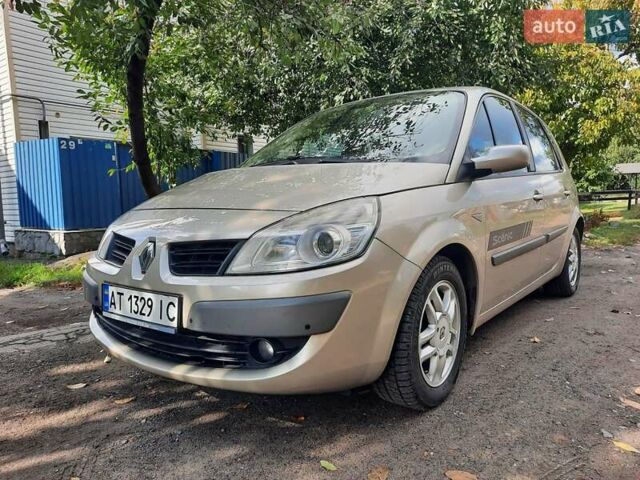 Бежевий Рено Сценік, об'ємом двигуна 1.5 л та пробігом 250 тис. км за 5555 $, фото 60 на Automoto.ua