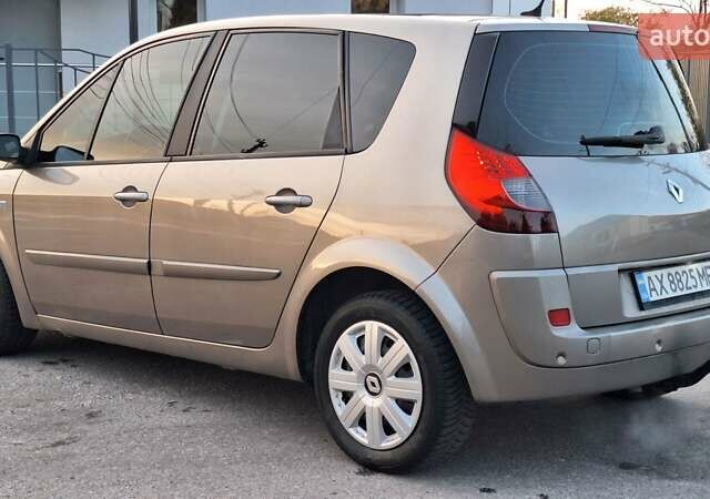 Рено Сценик 2008 в Харькове на Automoto.ua Бежевый Рено Сценик, объемом двигателя 1.6 л и пробегом 192 тыс. км за 6400 $, фото 4 на Automoto.ua