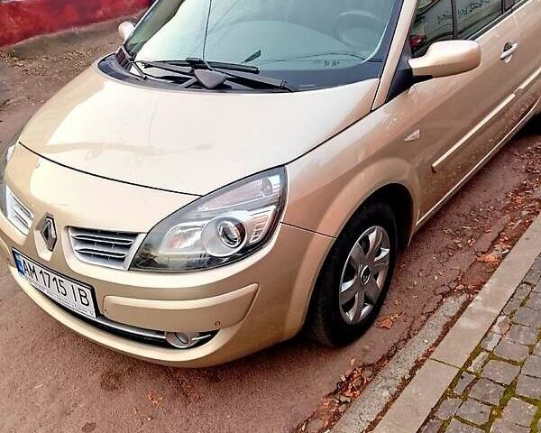 Бежевый Рено Сценик, объемом двигателя 1.6 л и пробегом 199 тыс. км за 6700 $, фото 2 на Automoto.ua