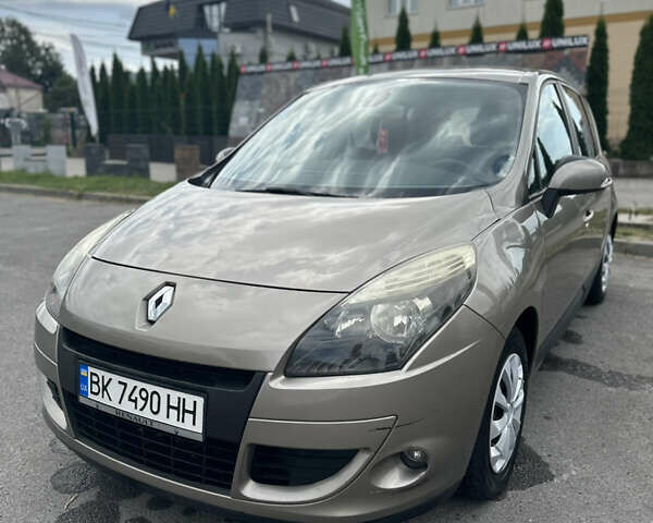 Бежевий Рено Сценік, об'ємом двигуна 1.6 л та пробігом 221 тис. км за 6900 $, фото 5 на Automoto.ua
