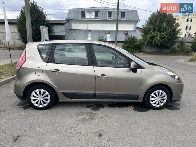 Бежевий Рено Сценік, об'ємом двигуна 1.6 л та пробігом 221 тис. км за 6900 $, фото 15 на Automoto.ua