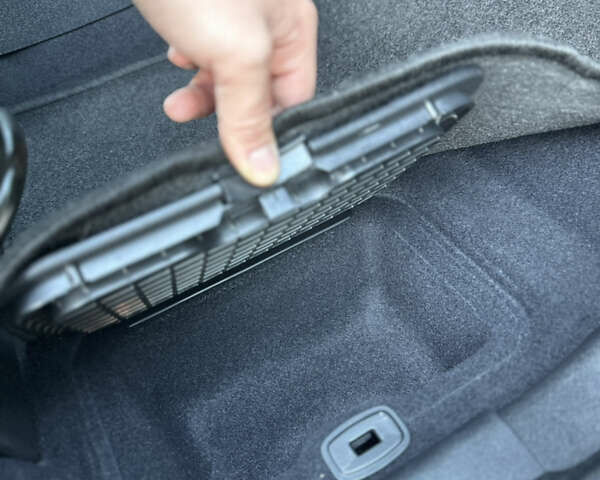 Бежевый Рено Сценик, объемом двигателя 1.5 л и пробегом 234 тыс. км за 7300 $, фото 77 на Automoto.ua