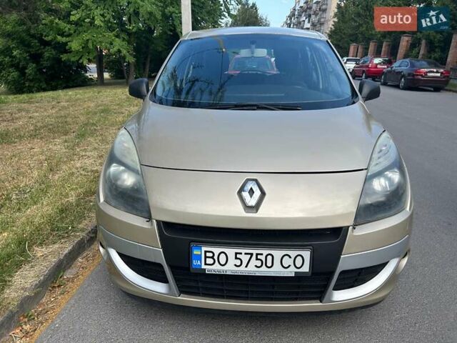 Рено Сценик 2010 в Тернополе на Automoto.ua Бежевый Рено Сценик, объемом двигателя 1.46 л и пробегом 145 тыс. км за 6700 $, фото 10 на Automoto.ua