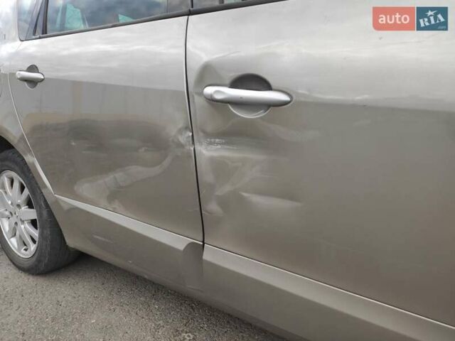 Бежевий Рено Сценік, об'ємом двигуна 1.89 л та пробігом 250 тис. км за 6600 $, фото 2 на Automoto.ua