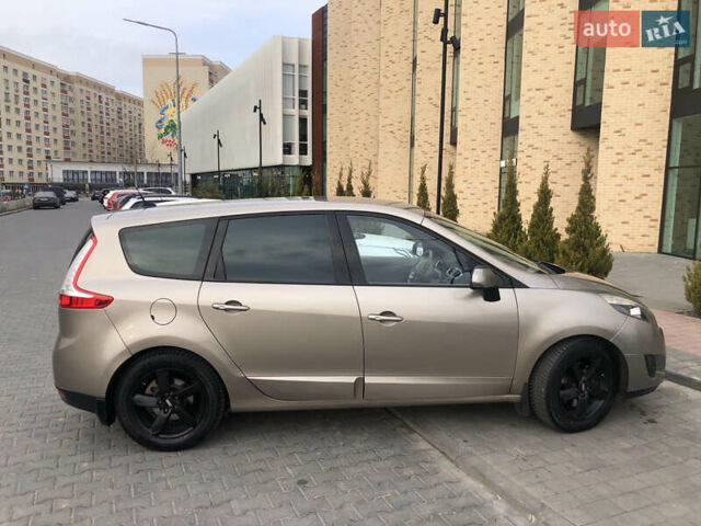 Бежевий Рено Сценік, об'ємом двигуна 1.99 л та пробігом 320 тис. км за 10000 $, фото 8 на Automoto.ua