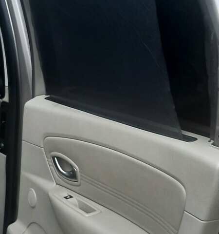 Бежевый Рено Сценик, объемом двигателя 1.9 л и пробегом 242 тыс. км за 7790 $, фото 12 на Automoto.ua