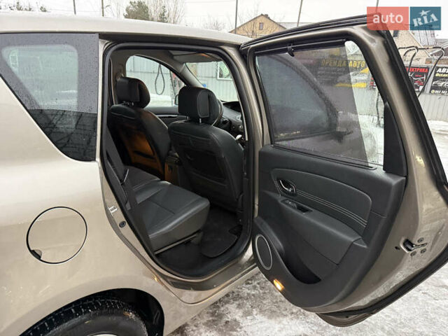 Бежевый Рено Сценик, объемом двигателя 1.5 л и пробегом 153 тыс. км за 7999 $, фото 10 на Automoto.ua