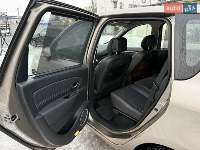 Бежевый Рено Сценик, объемом двигателя 1.5 л и пробегом 153 тыс. км за 7999 $, фото 8 на Automoto.ua