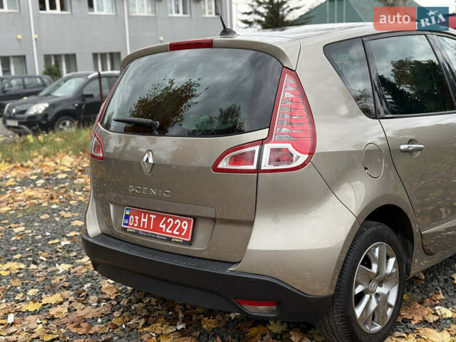 Рено Сценик 2012 в Луцке на Automoto.ua Бежевый Рено Сценик, объемом двигателя 1.6 л и пробегом 177 тыс. км за 7200 $, фото 16 на Automoto.ua