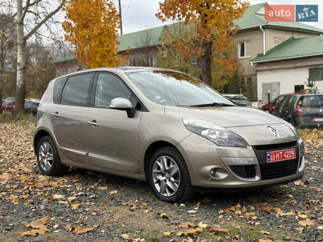 Рено Сценик 2012 в Луцке на Automoto.ua Бежевый Рено Сценик, объемом двигателя 1.6 л и пробегом 177 тыс. км за 7200 $, фото 22 на Automoto.ua