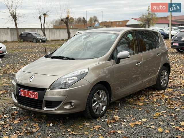 Рено Сценик 2012 в Луцке на Automoto.ua Бежевый Рено Сценик, объемом двигателя 1.6 л и пробегом 177 тыс. км за 7200 $, фото 10 на Automoto.ua