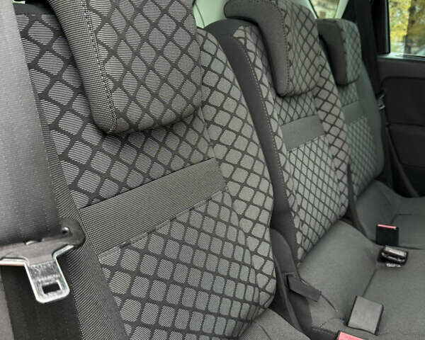 Рено Сценик 2012 в Луцке на Automoto.ua Бежевый Рено Сценик, объемом двигателя 1.6 л и пробегом 177 тыс. км за 7200 $, фото 5 на Automoto.ua