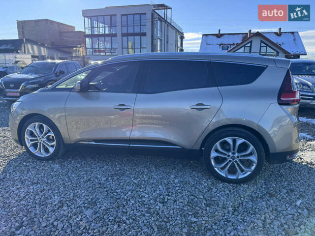 Бежевый Рено Сценик, объемом двигателя 1.5 л и пробегом 200 тыс. км за 14999 $, фото 4 на Automoto.ua