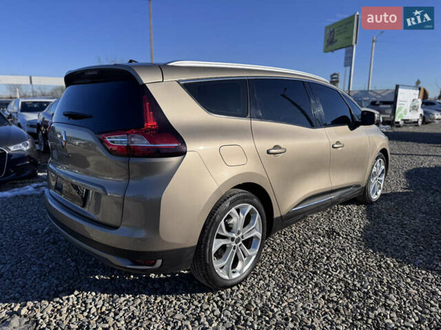 Бежевый Рено Сценик, объемом двигателя 1.5 л и пробегом 200 тыс. км за 14999 $, фото 10 на Automoto.ua