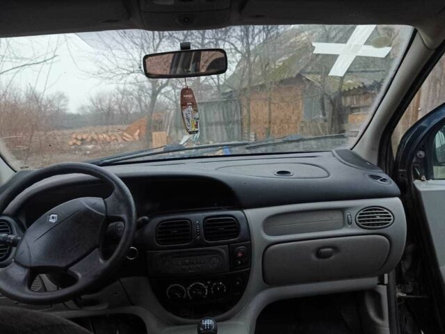 Черный Рено Сценик, объемом двигателя 0 л и пробегом 280 тыс. км за 120000 $, фото 9 на Automoto.ua